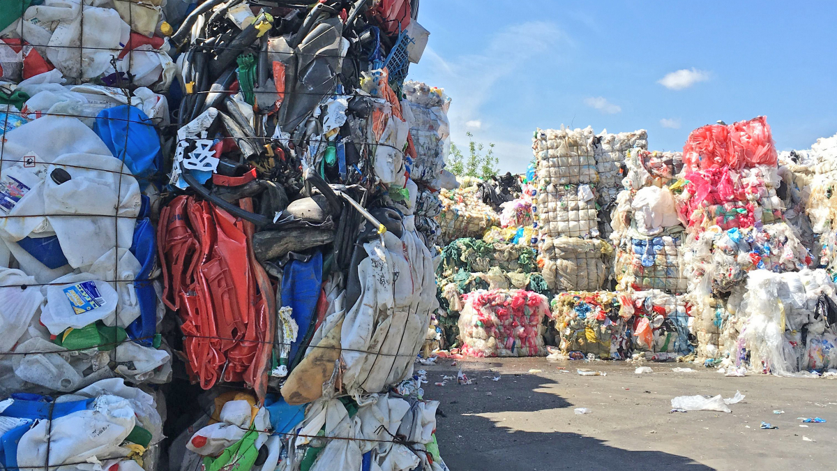Kunststoffrecycling in der Schweiz (Foto: Maya Wolfensberger)