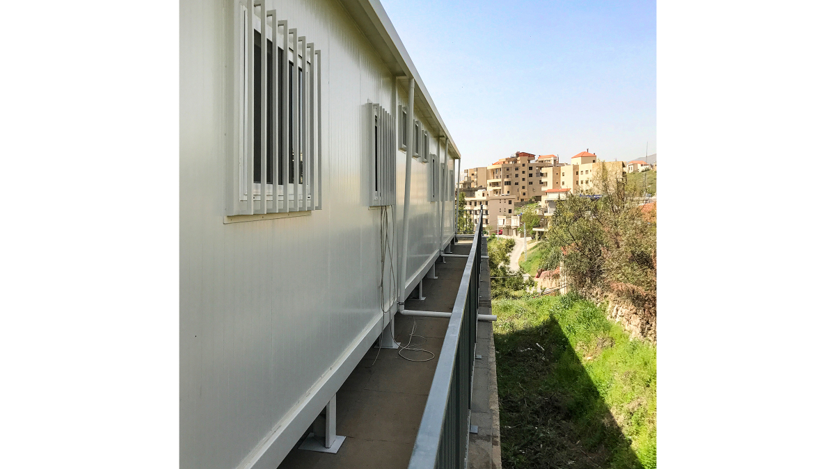 Compound of new laboratory unit in Zahlé