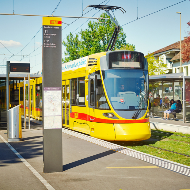 Machbarkeitsstudie Tram Polyfeld